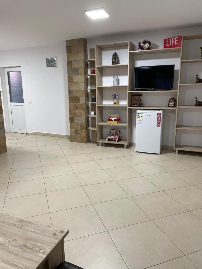 Vila Vlad Două Mai Exteriör bild